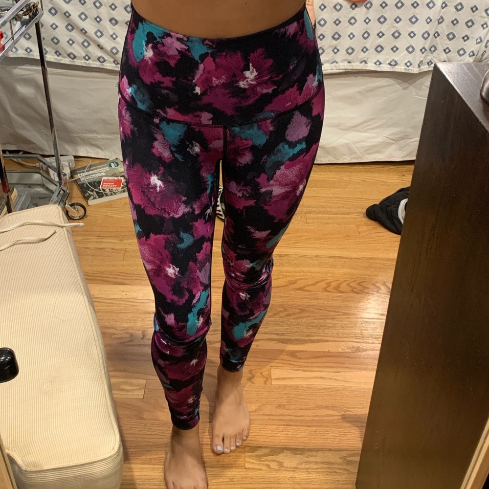 WUNDER UNDER LUXTREME 25” LEGGINGS BY LULULEMON